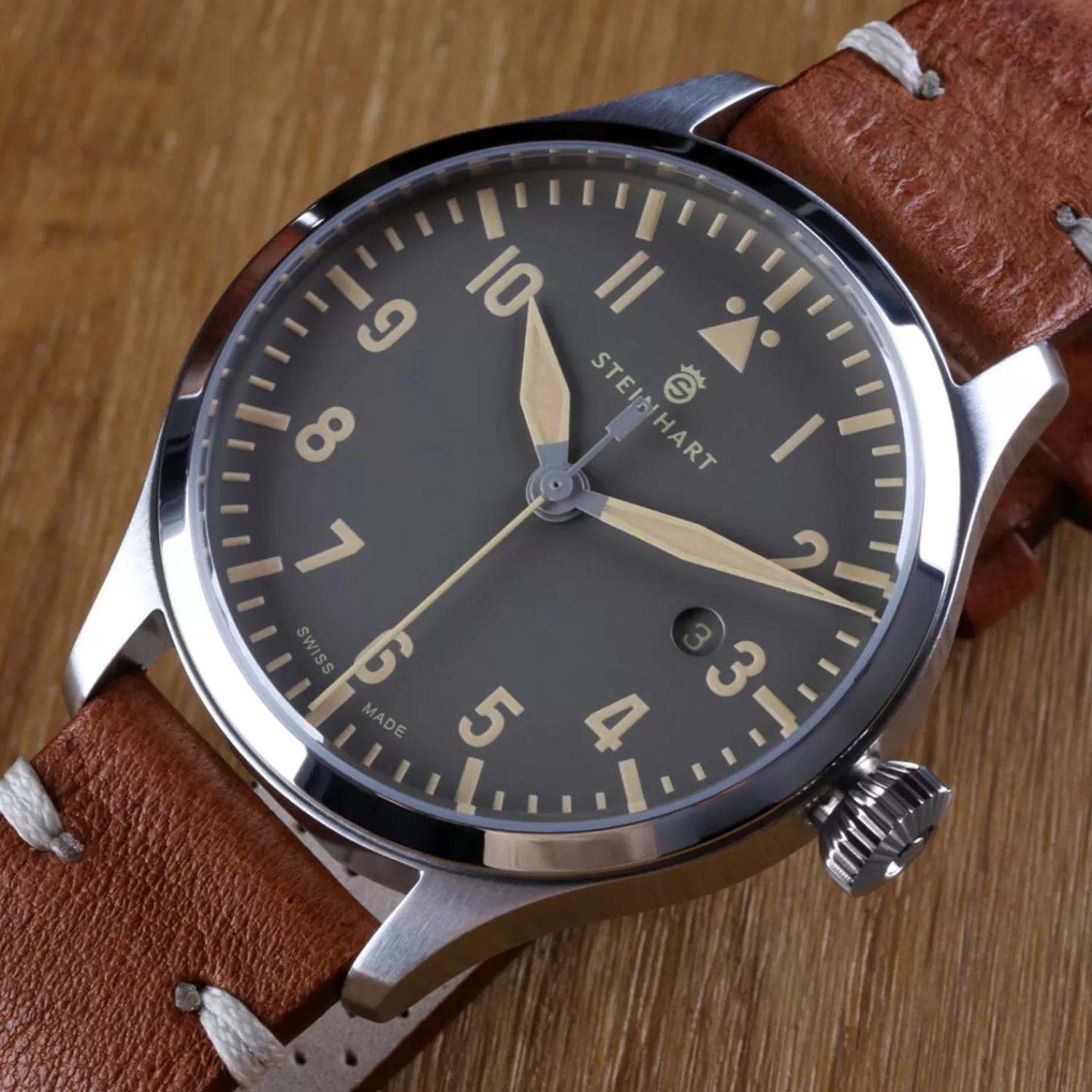 Nav B-Uhr 42 Vintage Beige A-Muster*Steinhart Watches Clearance
