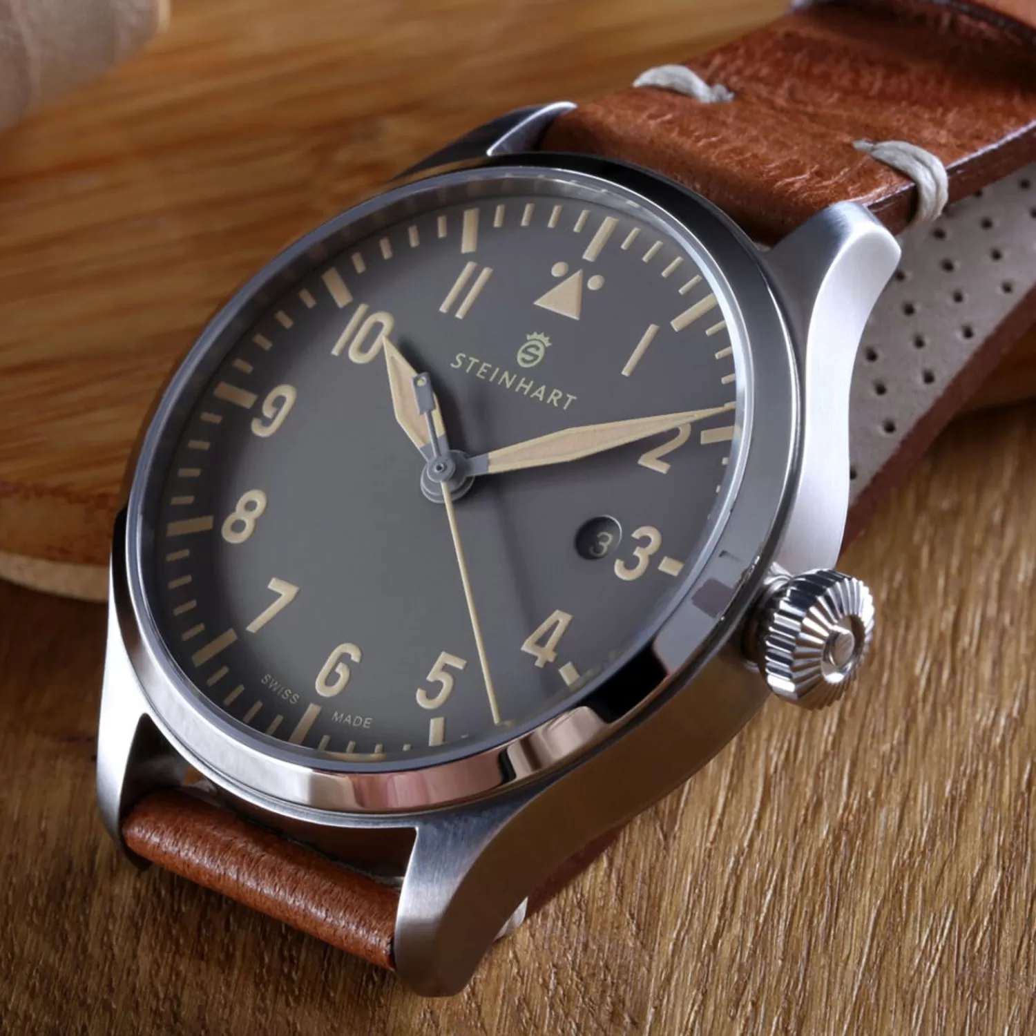 Nav B-Uhr 42 Vintage Beige A-Muster*Steinhart Watches Clearance