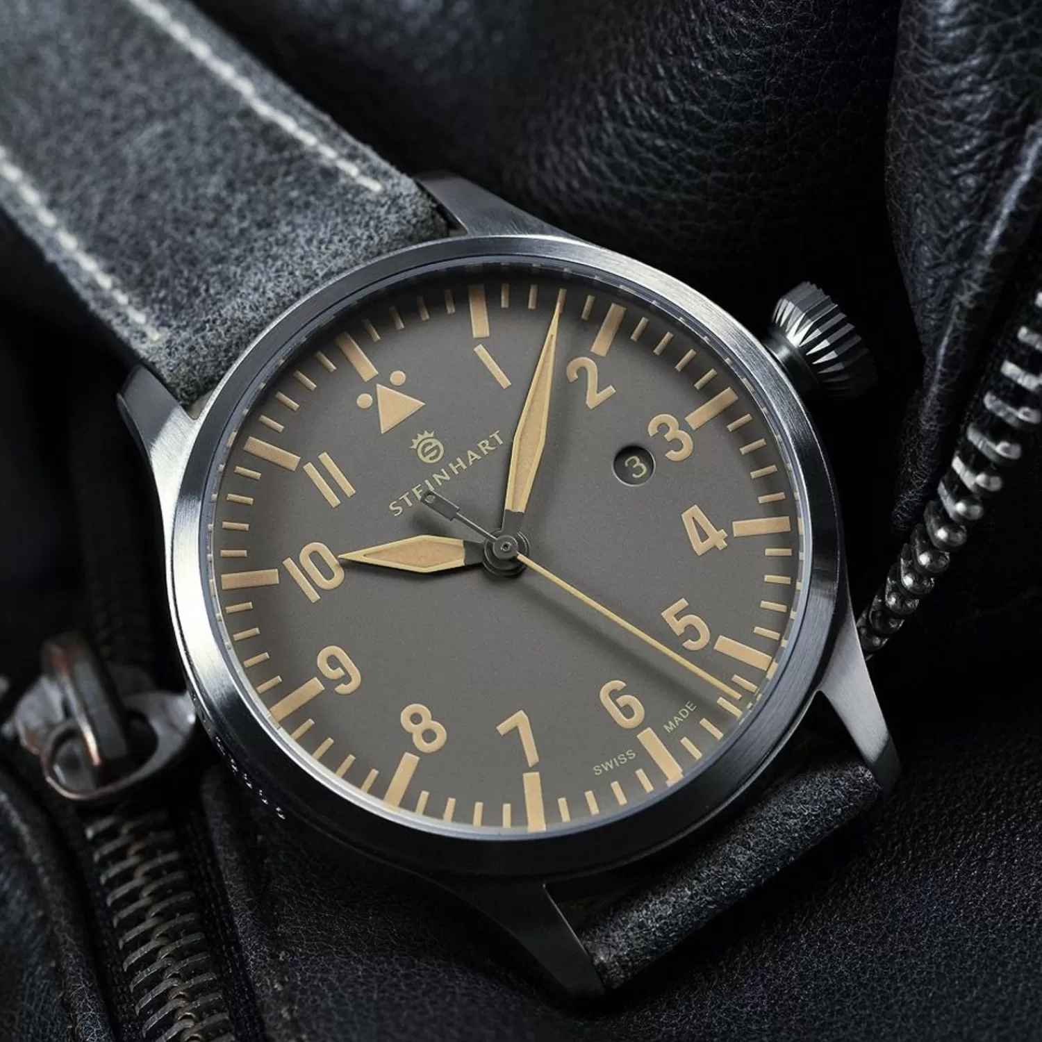Nav B-Uhr 44 Date Vintage Gra*Steinhart Watches Hot