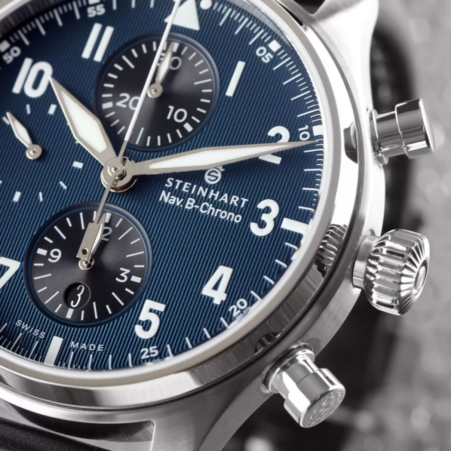 Nav.B-Chrono 42 Classic A-Type Bla*Steinhart Watches Outlet