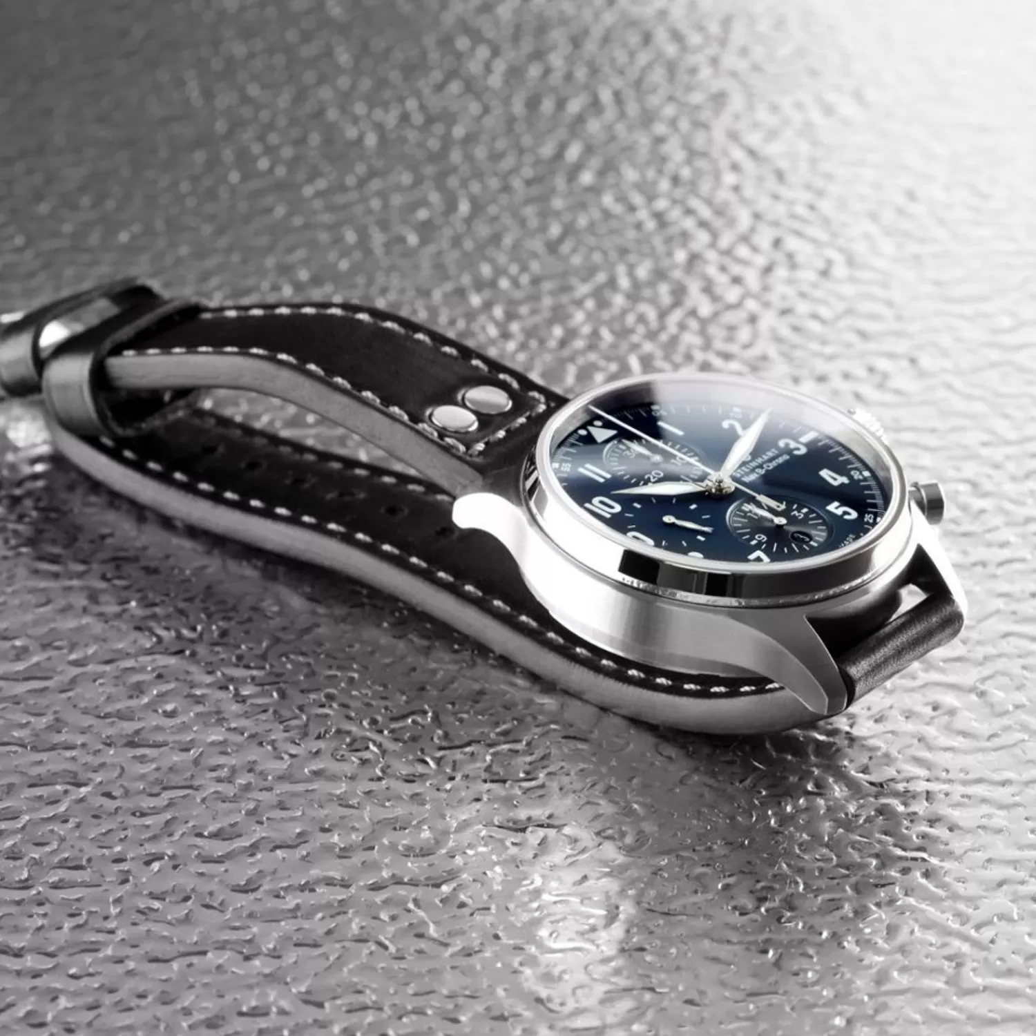 Nav.B-Chrono 42 Classic A-Type Bla*Steinhart Watches Outlet