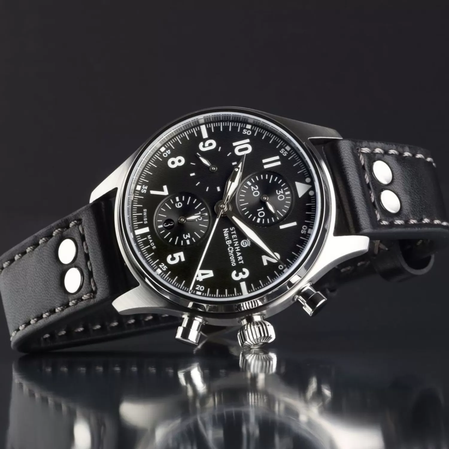 Nav.B-Chrono 42 Classic A-Type Sort*Steinhart Watches Clearance