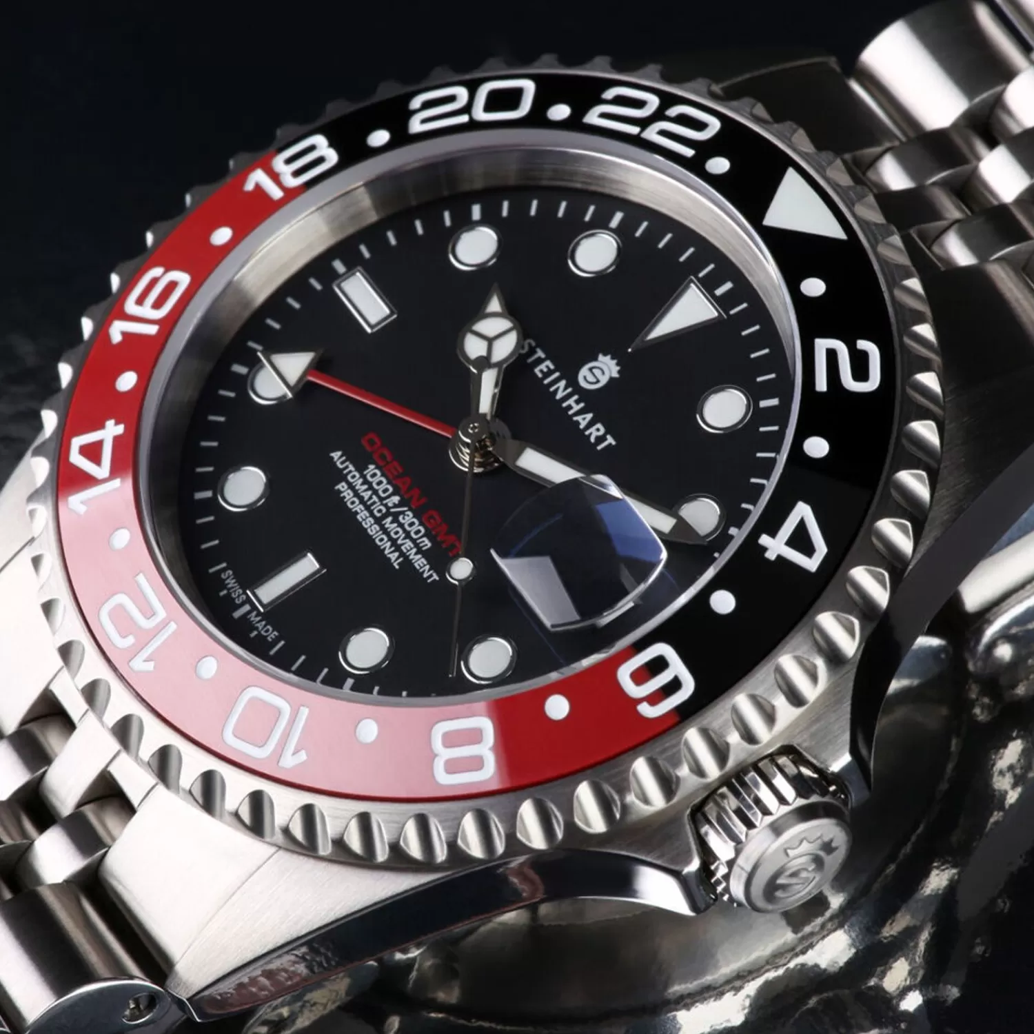 Ocean One Gmt Sort-Rod. 2 Keramisk Dykkerur*Steinhart Watches Clearance