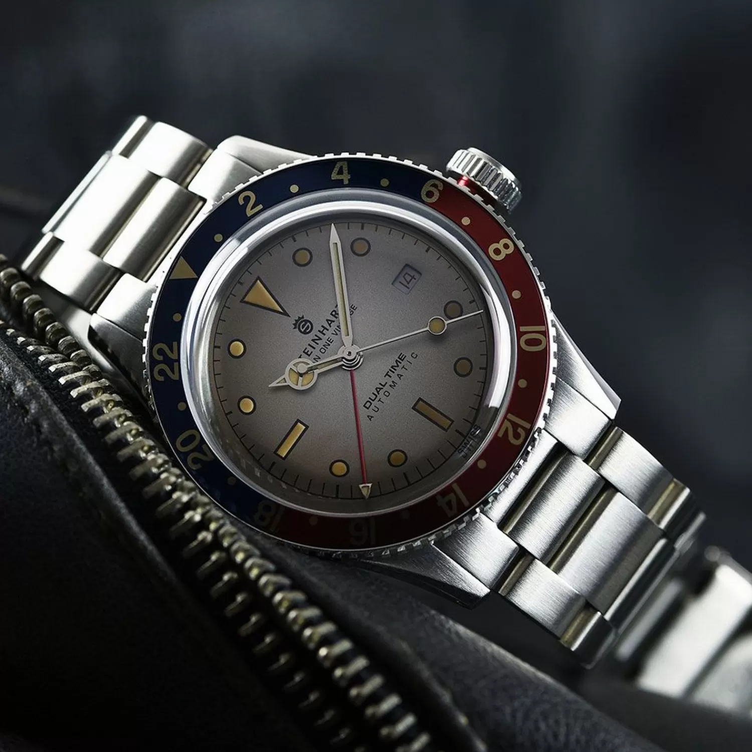 Ocean One Vintage Dual Time Premium Dykkerur*Steinhart Watches Shop