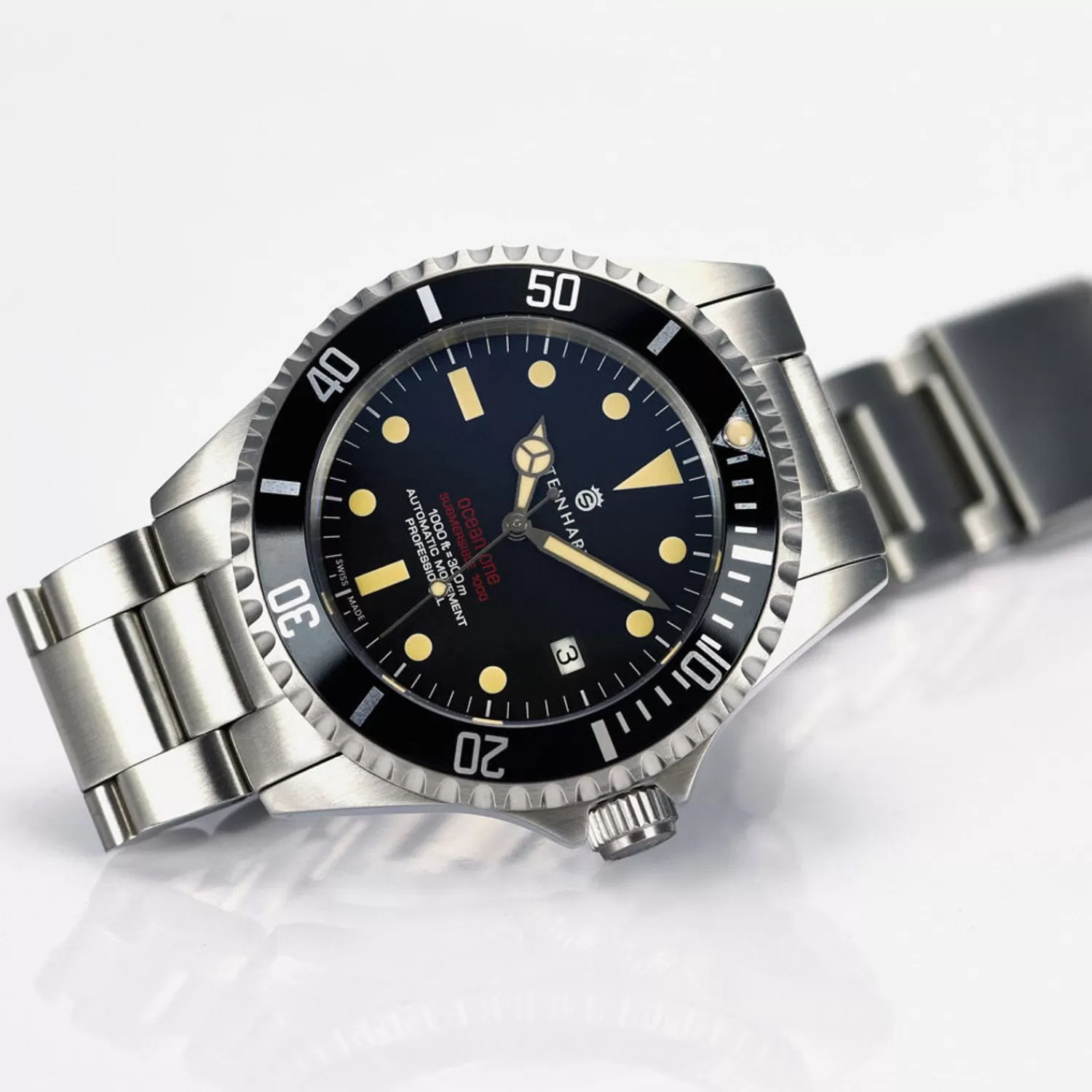 Ocean One Vintage Rodt Dykkerur*Steinhart Watches Store